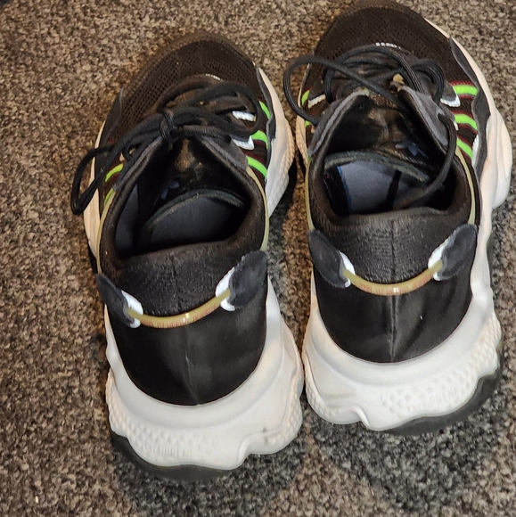 Adidas Ozweego - Picture 3 of 4